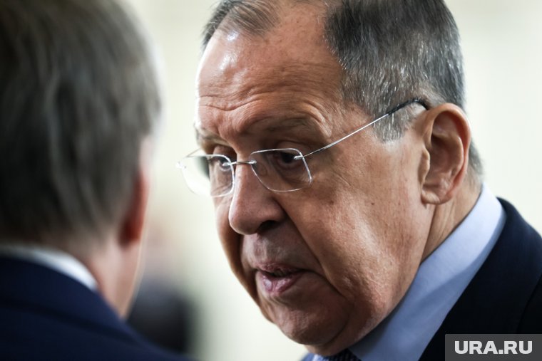 Лавров заявил, что присутствие НАТО на Украине неприемлемо