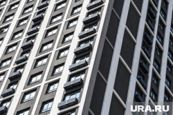 Незадолго до смерти мужчину видели на 12 этаже высотки