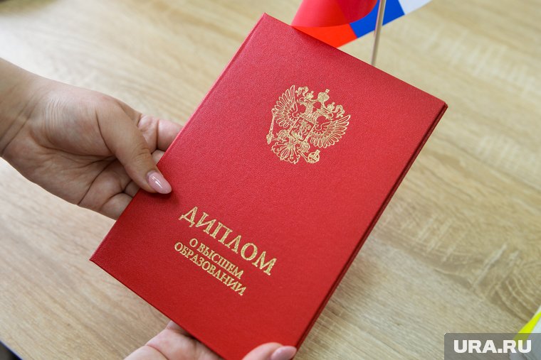Стоимость обучение бакалавриата на направлении «Экономика» составляет 160 тысяч рублей, сообщили в РГГУ