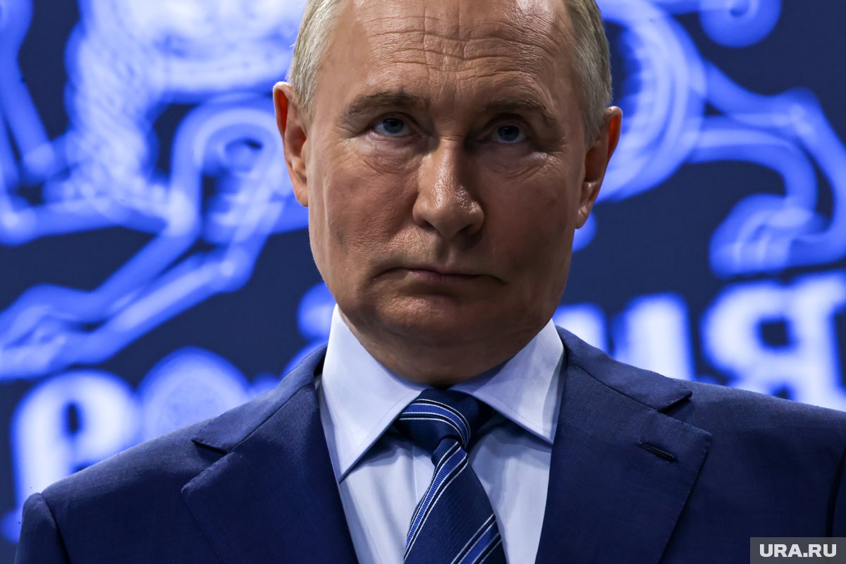 Президент России пожелал удачи всем, кто воюет в Курской области