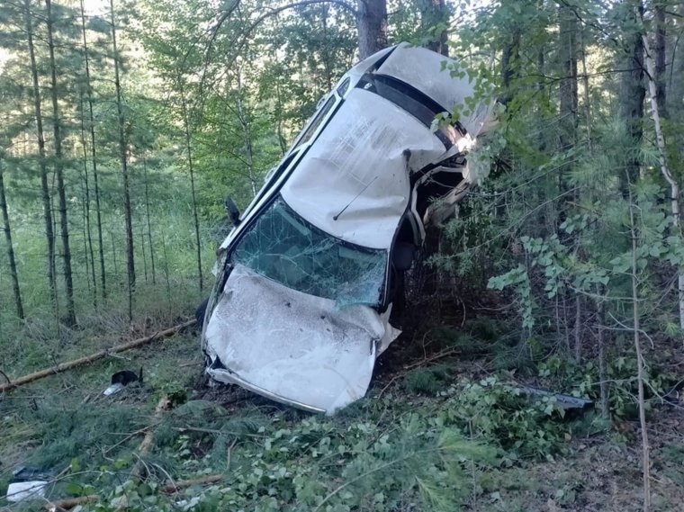 На курганской трассе два человека погибли на Lada Priora