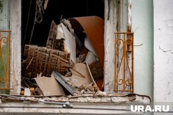 На месте старинного дома в Кургане остались руины