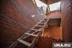 В Кургане начали строить дом возле психдиспансера в Северном районе