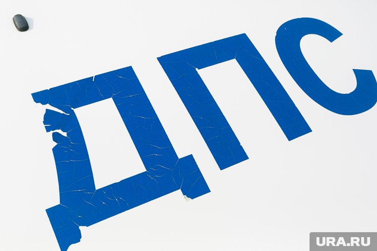 На месте работают сотрудники ГАИ