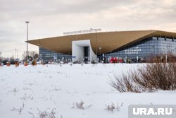 12 марта  рейс до Махачкалы из Перми также вылетел с длительной задержкой 