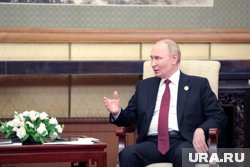 Путин заявил, что Россия и дальше будет развивать ВС РФ