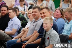 Мэр Кургана отпраздновал День России на площади