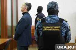 Судебные приставы взыскивают с Выговского почти шесть миллионов рублей