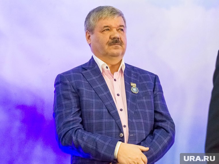 Экс-глава ЯНАО напомнил, что праздник в этом году и у ямальской столицы - Салехарда 