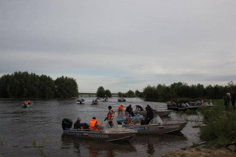 Среди участников заплывов - представители зарубежных стран и 30 городов России