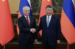 Володин поблагодарил Китай за заботу о мемориалах советским летчикам-освободителям