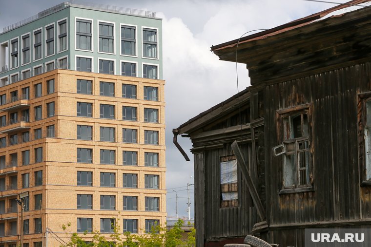 Площадь земли составляет 1,67 гектара