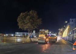 В течение дня проезд по мосту был закрыт в связи с ремонтом дорожного полотна