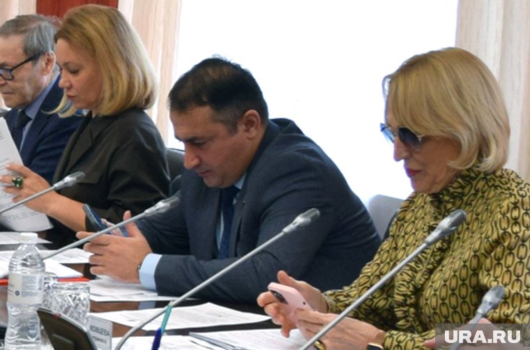Замрпеда комитета по соцразвитию Халида Таги-Заде могут лишить мандата депутата думы ХМАО