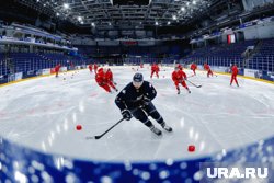 Звезда НХЛ Матвей Мичков приехал на каникулы на родину в Кунгур