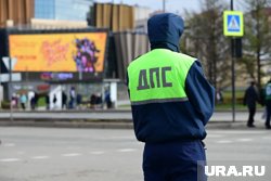 На месте происшествия работают инспекторы