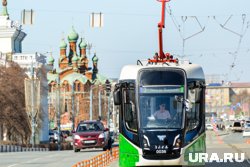 В Челябинске продолжается ремонт трамвайных путей 
