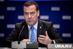 Медведев высказал уверенность в дружбе РФ и КНДР