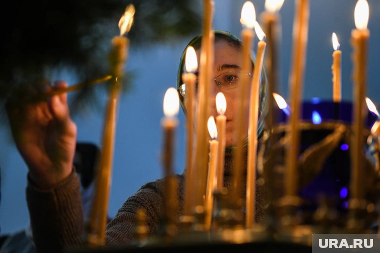 Хорошим делом будет 14 октября помолиться и подать милостыню