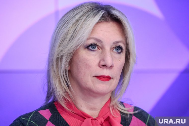 Захарова заявила, что на Украине остался только искусственный интеллект