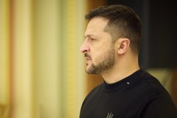 Зеленский имеет пристрастие к футболкам 