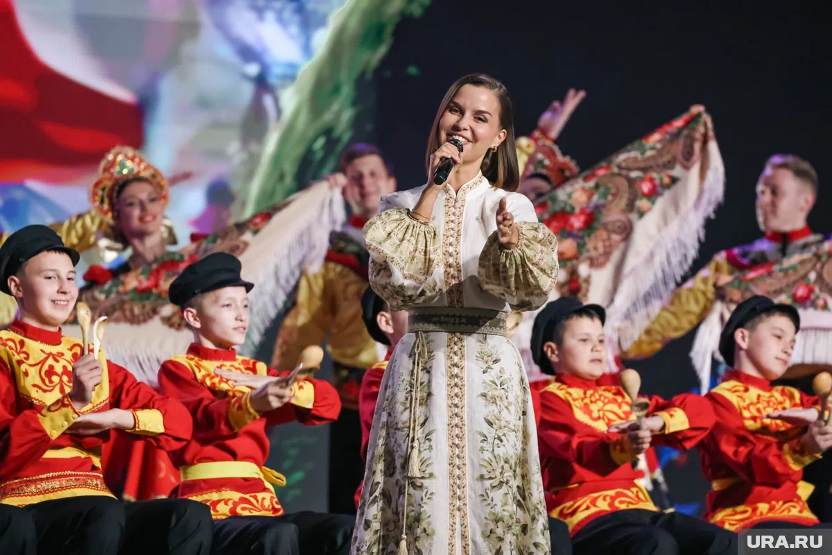 El éxtasis de Karely Ruiz