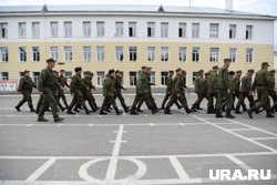 В военной части антисанитария и ужасное отношение к контрактникам