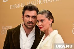 Агата Муцениеце и Петр Дранга объявили о помолвке