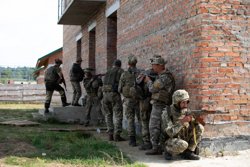 По мнению депутата, такое решение положительно скажется на украинской армии