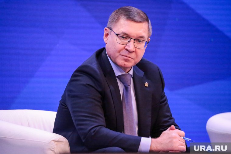 Якушев встретился с финалистами конкурса «Лидеры России. Политика»
