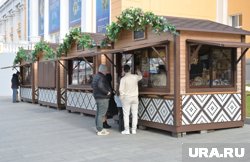 Ярмарка у речного вокзала, 1 мая 2025 года
