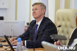 Фролов признался, что жалко стрелять в животных, и поэтому он решил отдать свое ружье