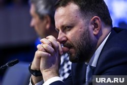 Экс-помощник президента РФ Максим Орешкин заявил, что будет оставлять больше чаевых таксистам