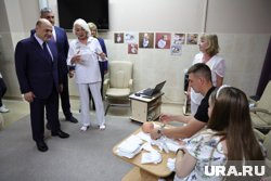 Рабочий визит в Читу Михаил Мишустин начал с посещения краевого перинатального центра