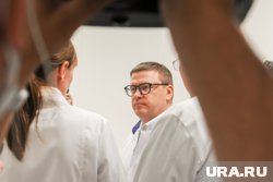 Алексей Текслер в ходе визита в Ясиноватую побывал в детской поликлинике 
