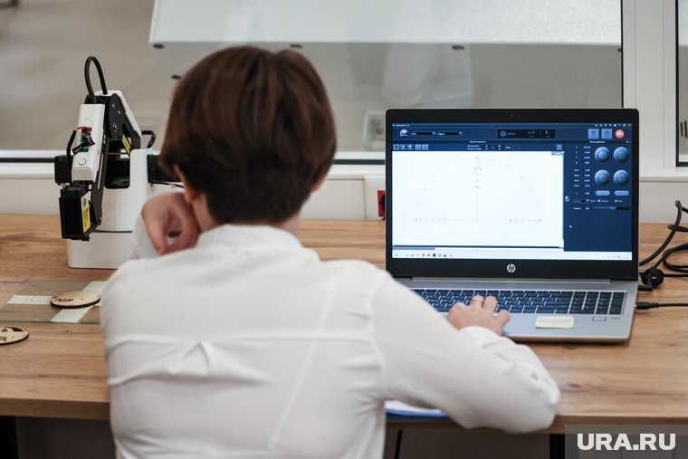 Нейросети можно использовать для структурирования информации