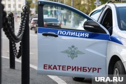 На месте рынка работает полиция
