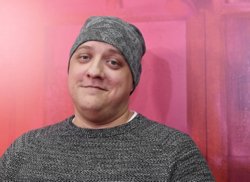 Сейчас актер борется с рецидивом рака мозга, сообщает Постньюс