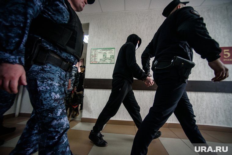 Мужчину признали виновным в правонарушении по статье о пропаганде нацистской атрибутики