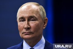 Путин о заявлении Пескова о переговорах: «Не слушайте его, у него работа такая». Видео