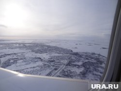 Самолет до Омска вылетел из Салехарда с девятичасовым опозданием