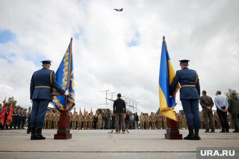 Зеленский предложил Раде раздать украинское гражданство наемникам ВСУ, воющим на СВО