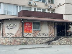 Новое кафе открылось на месте закрытого ресторана «Атриум»