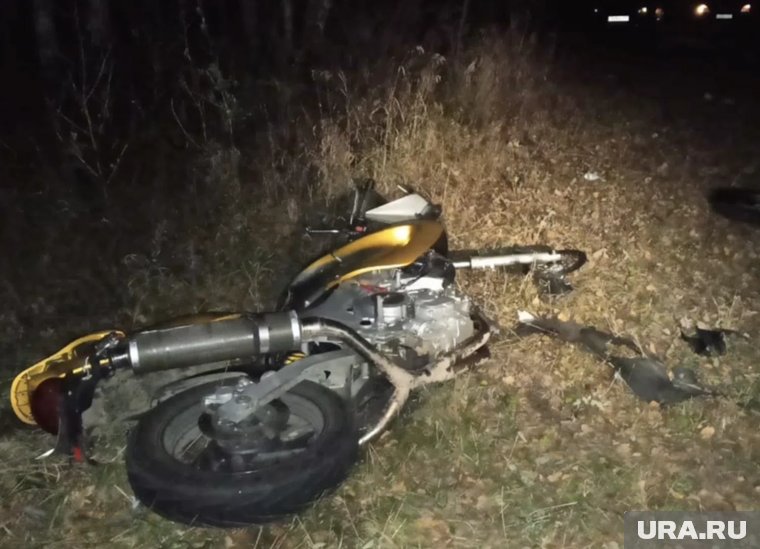 В результате аварии на челябинской трассе погиб водитель мотоцикла 