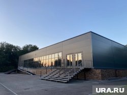Здание нового кафе в Заозерном начали сдавать в аренду