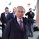 Мощь оборонных заводов, объятие с конструктором и планы СВО: Путин в Перми встретил День оружейника