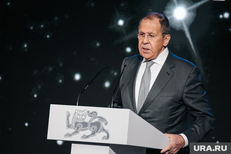 Лавров проведет переговоры с главой иранского МИД