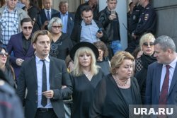 Мнением о Михалкове Пугачева поделилась в разговоре с журналисткой Гордеевой*