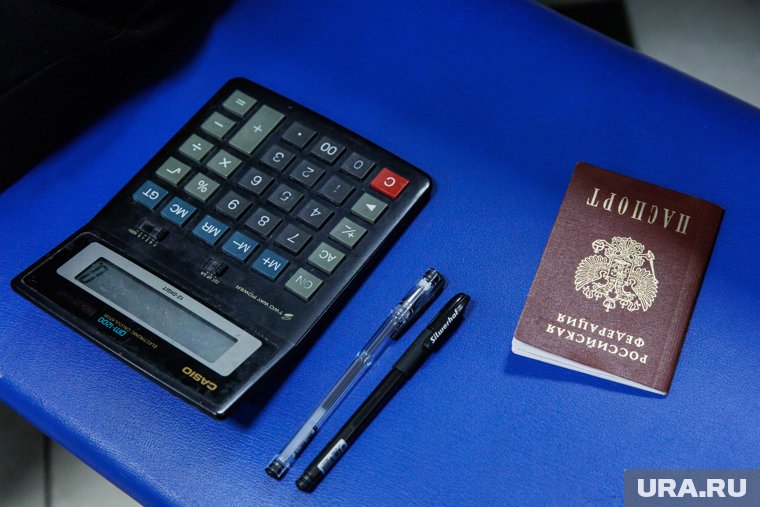 В основой период ЕГЭ-2025 удалено 608 человек