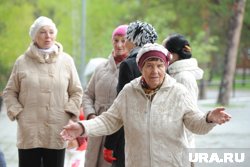 Чтобы тюменцы дольше оставались активны им организуют образовательные и спортивные мероприятия (архивное фото)